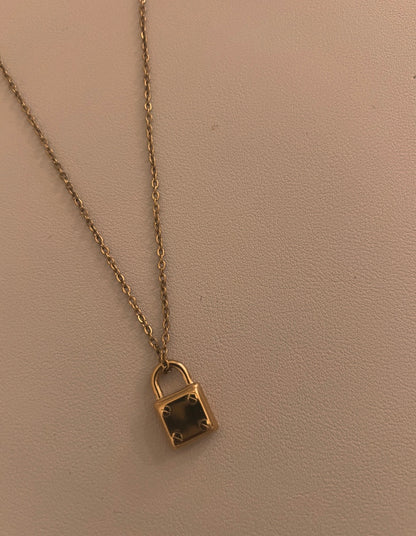 Lock necklace